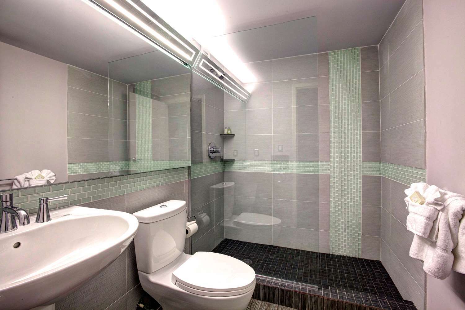 Bentley'S Boutique Hotel; Best Western Premier Collection Osprey Exterior photo